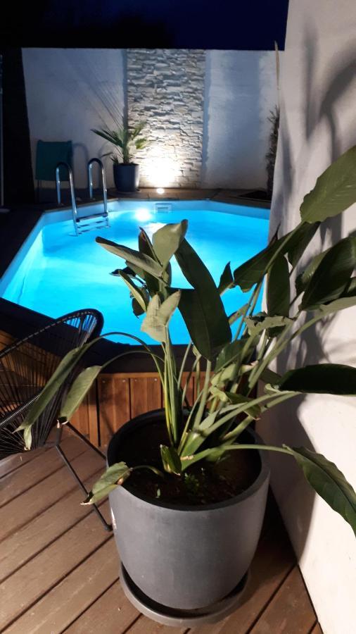 Le Petit Coin De Provence Bed and Breakfast Beaucaire  Buitenkant foto